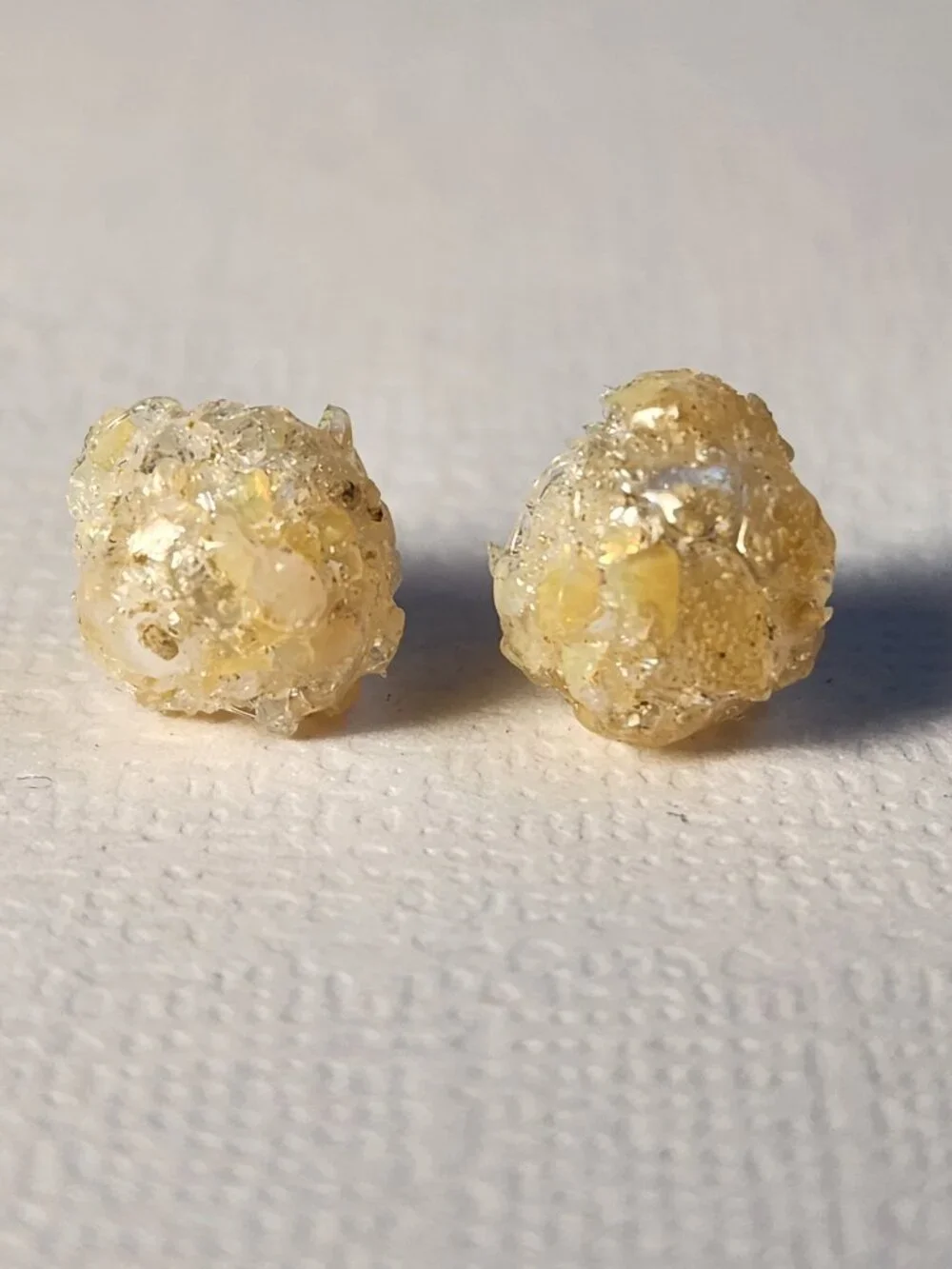 Handmade Ethiopian Opal Crushed on Real Freshwater Pearl 925 Stud Earrings